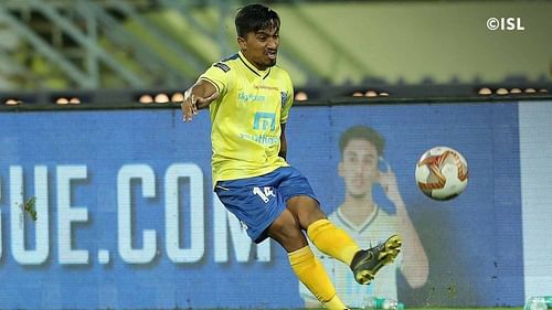 Jessel Carneiro in action for Kerala Blasters (Image Courtesy: ISL Media)