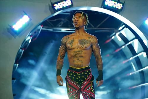 Lio Rush is no stranger to the locker room environment in both WWE and AEW