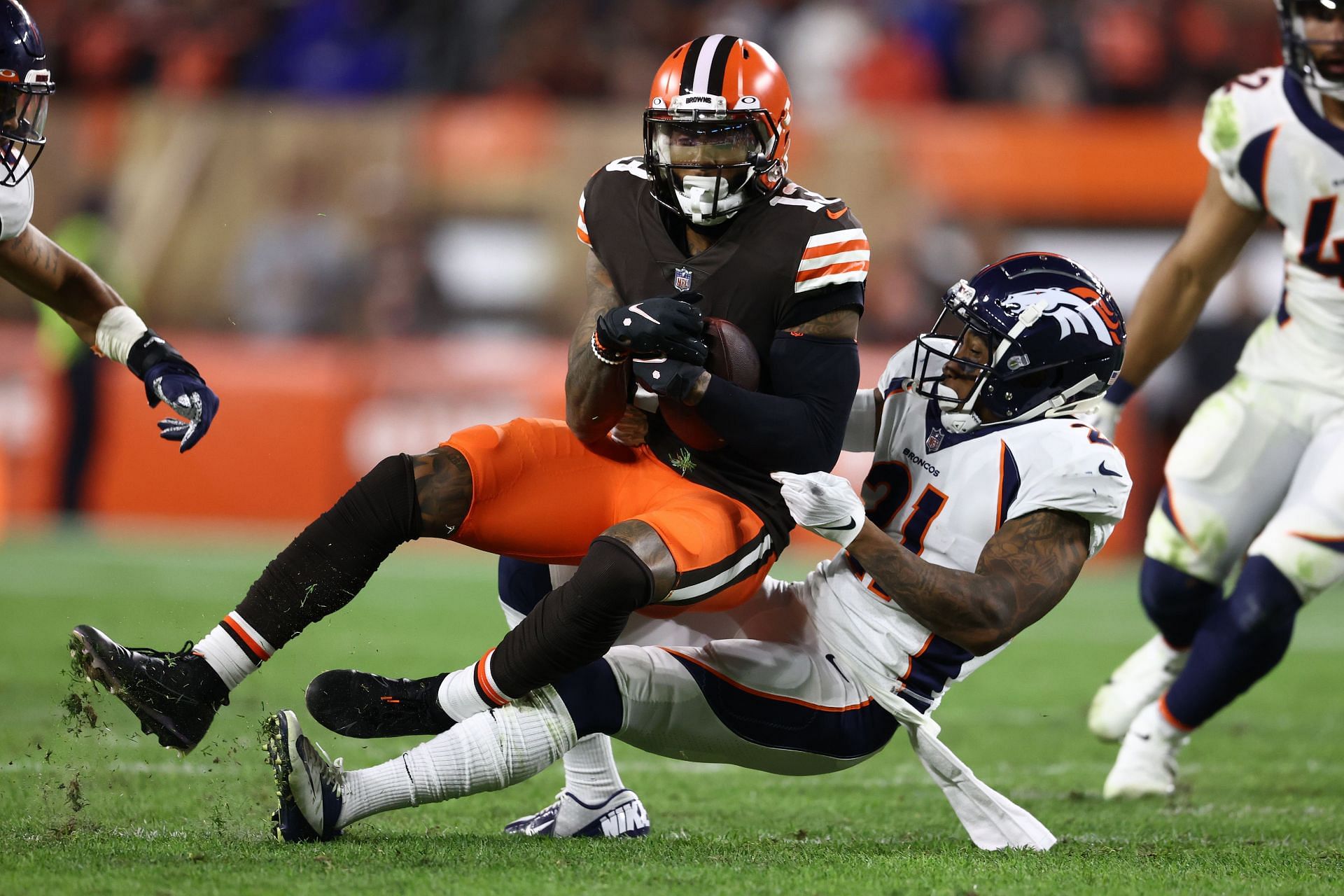 Broncos, NFL kick Odell Beckham Jr. and Browns while they're down – The  Denver Post