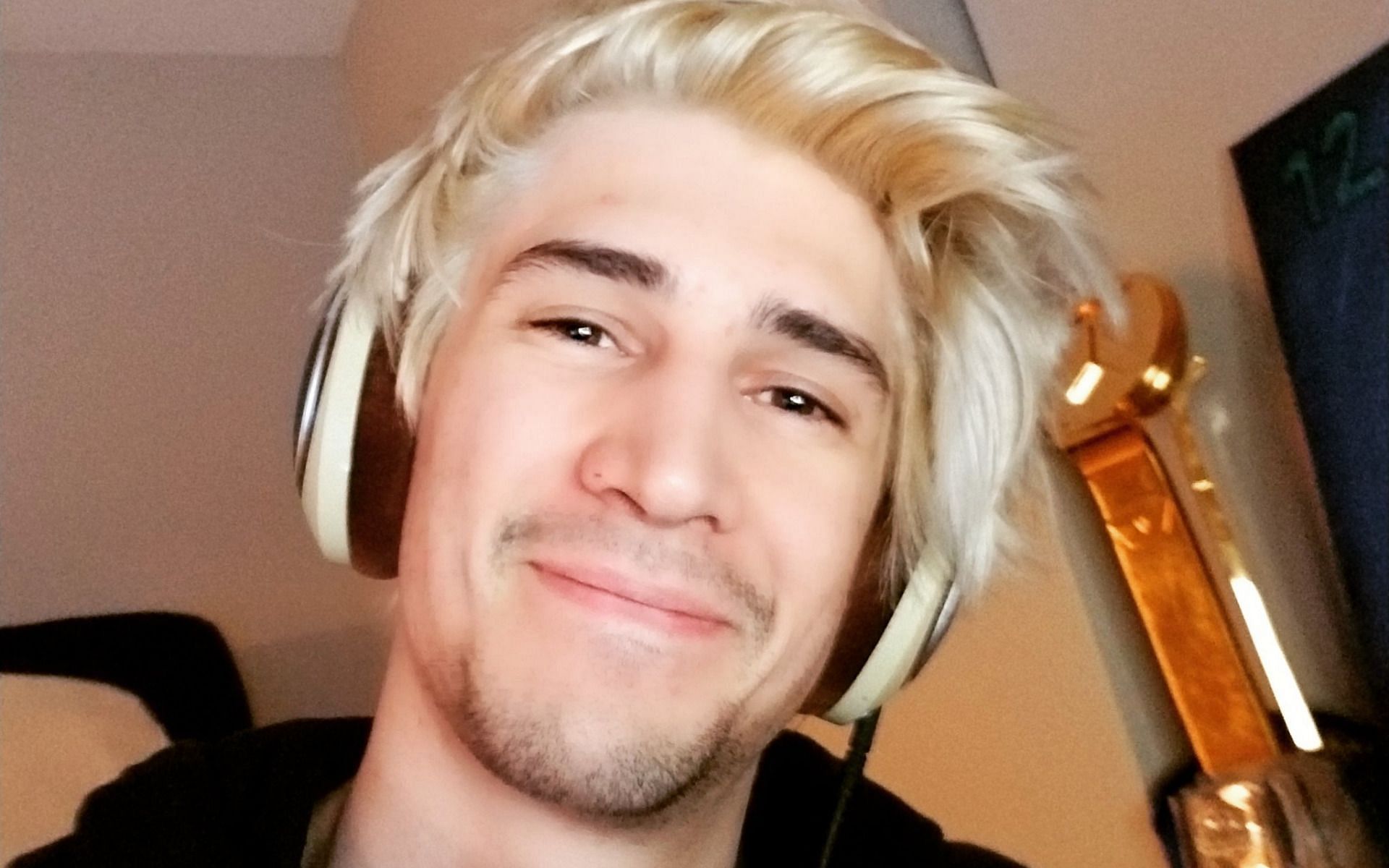 xQc dishes out his thoughts on Cryptomining (Image via Twitter)