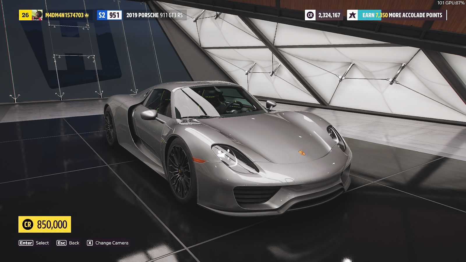 Slick and fast, Porsche 918 is the one everyone needs (Screen grab via Forza Horizon 5)