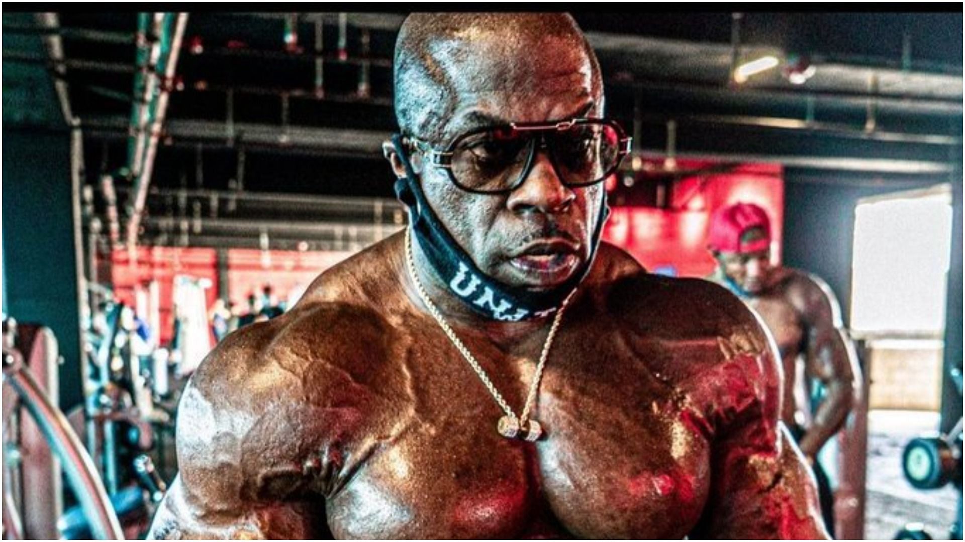 Kali Muscle was recently hospitalized following a heart attack (Image via Peter37570912/Twitter)
