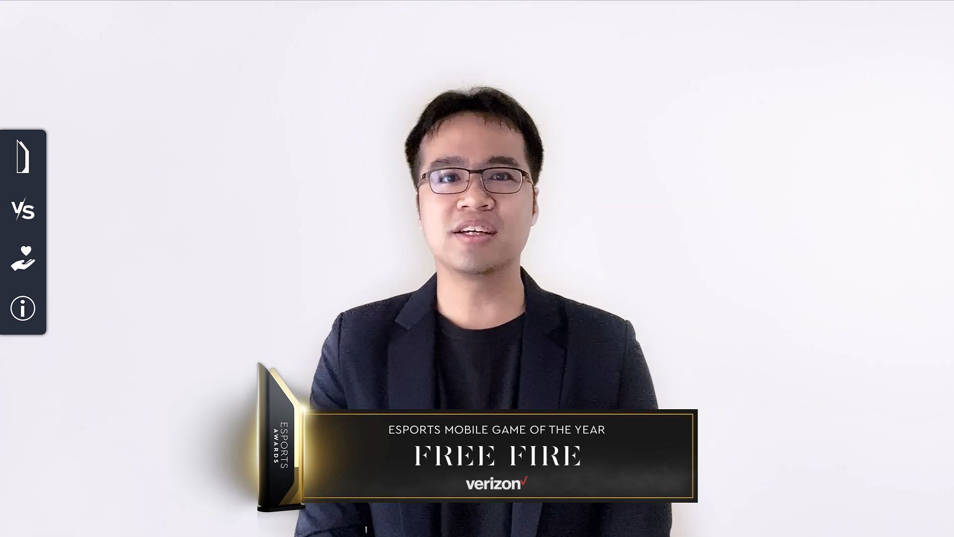 Free Fire developer thanks fans for their support (Image via Esports Awards 2021)