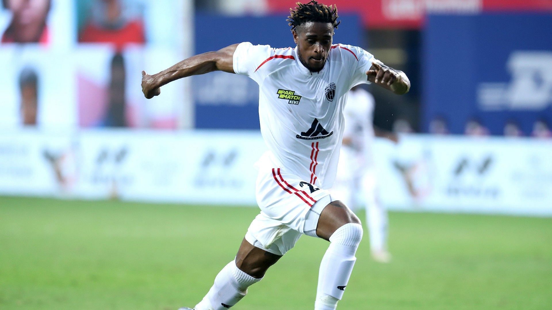 Deshorn Brown in action for NEUFC - Image: ISL Media
