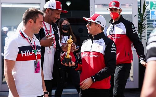 Kimi Raikkonen and Travon Free at the Mexican Grand Prix. Taken from @alfaromeoracing on Twitter.