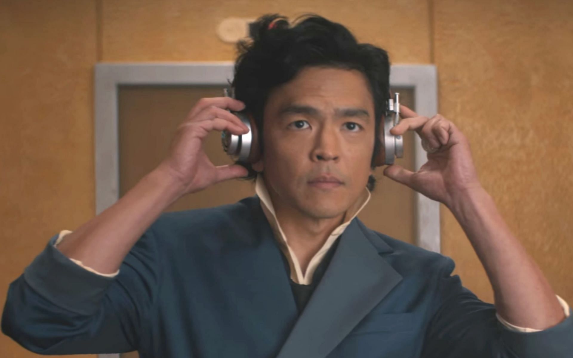 John Cho as Spike Spiegel in Cowboy Bebop (Image via Netflix)