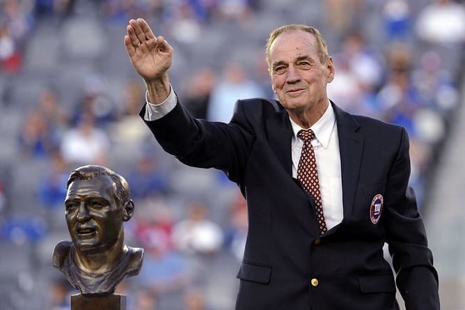 Who was Sam Huff? Legendary Giants LB dies at age 87