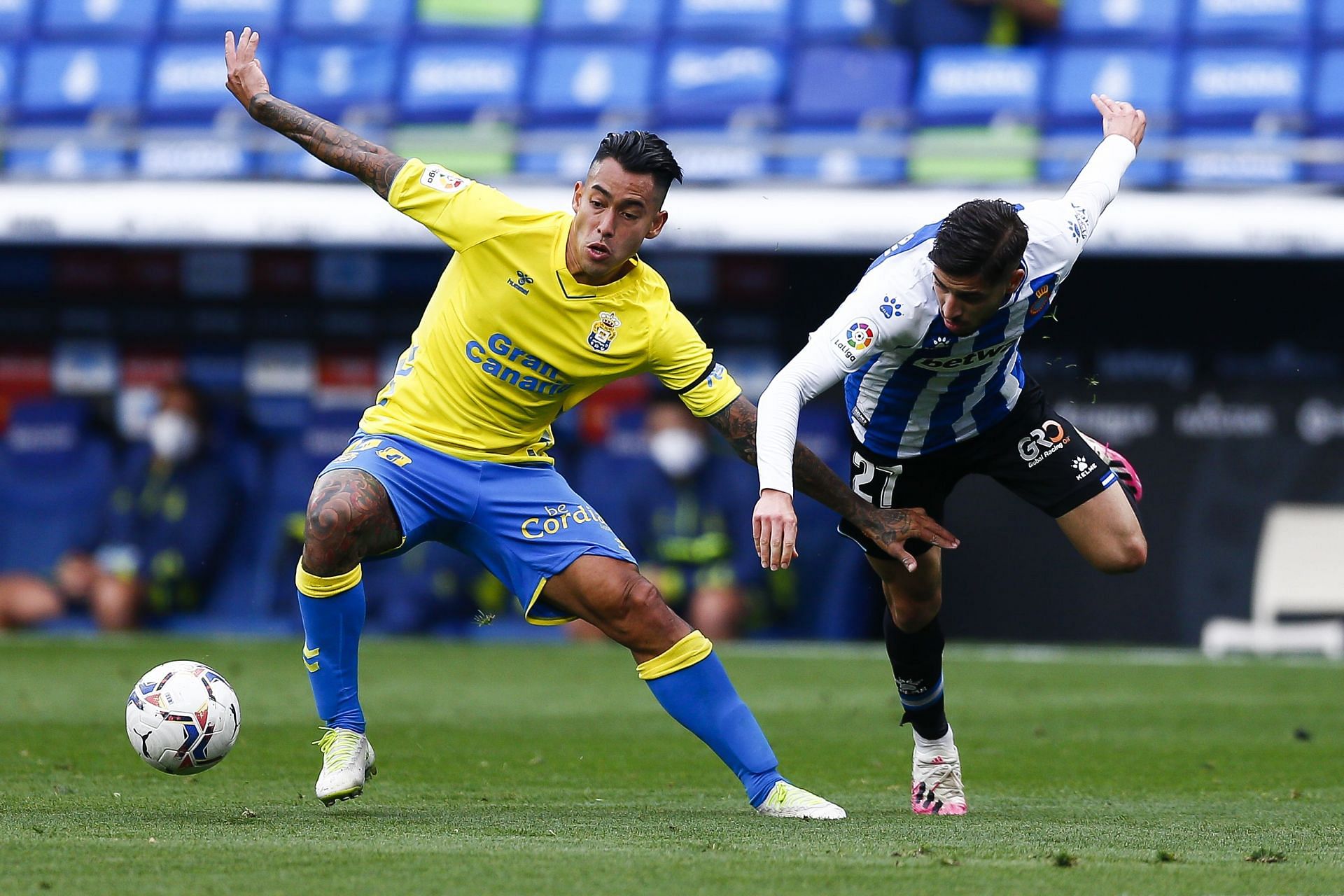 Las Palmas will be looking to climb up the table