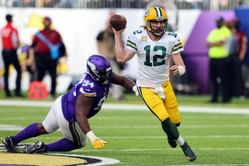 Diehard Packers fans tricked by Aaron Rodgers imposter right before Vikings game