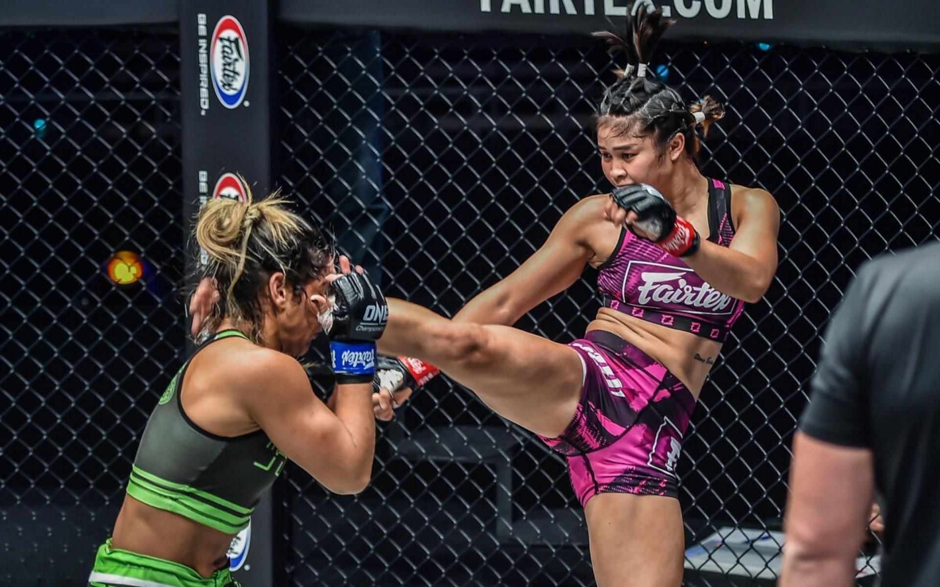 Stamp Fairtex (right) decimated her competition en route to the finals of ONE Championship atomweight world Grand Prix tournament. (Image courtesy of ONE Championship)