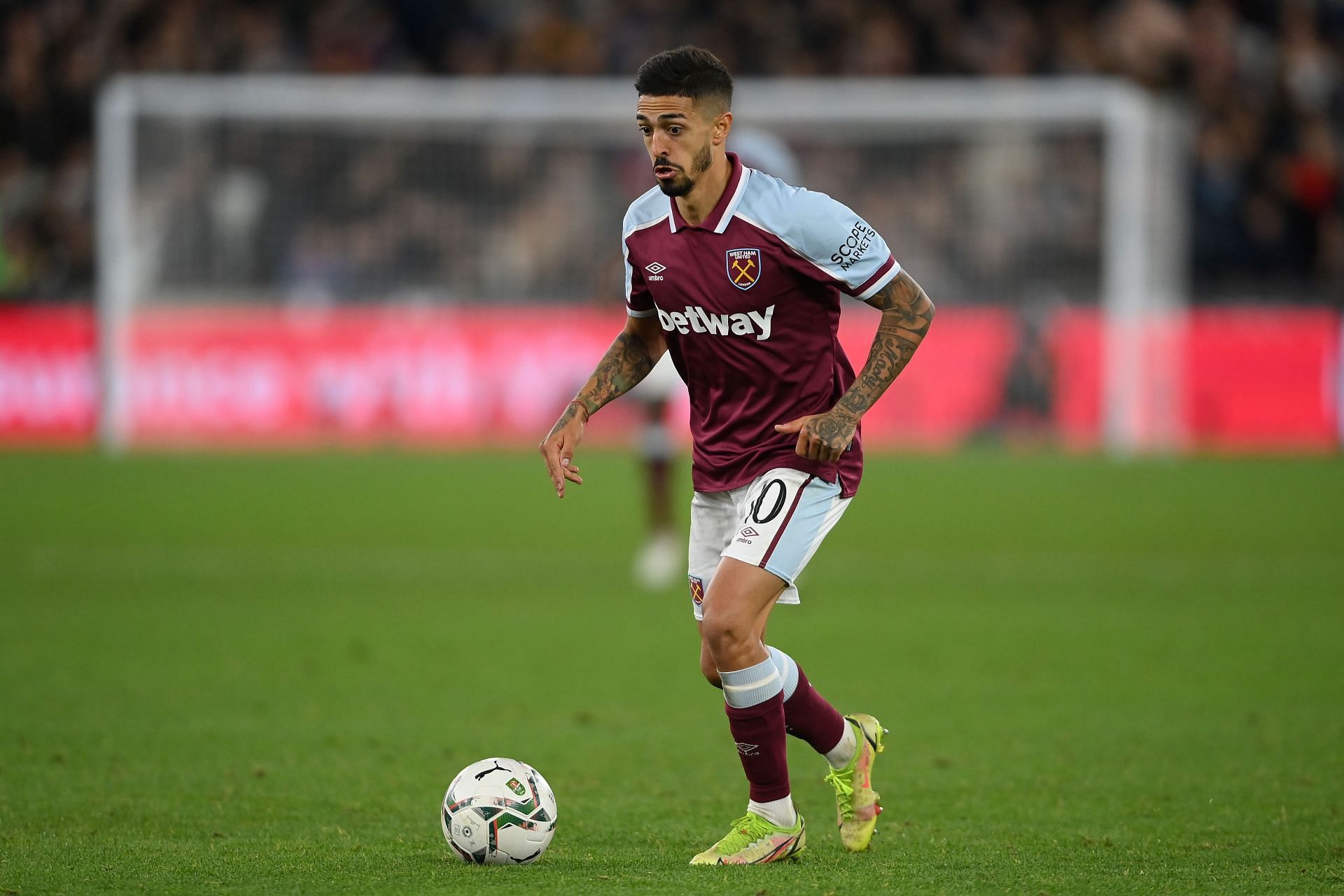 Manuel Lanzini scored a wonderful goal against Manchester City.