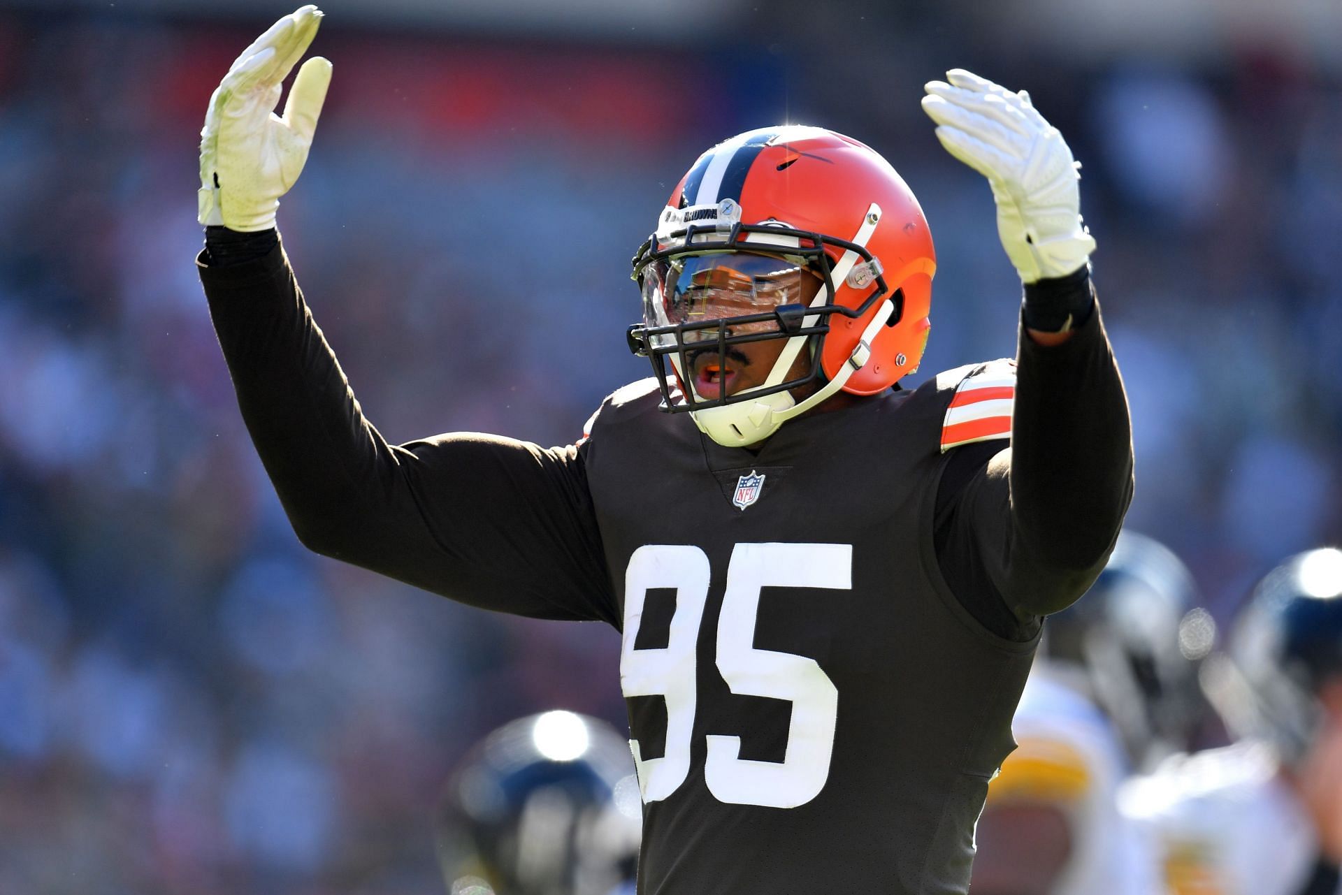 Cleveland Browns EDGE Myles Garrett