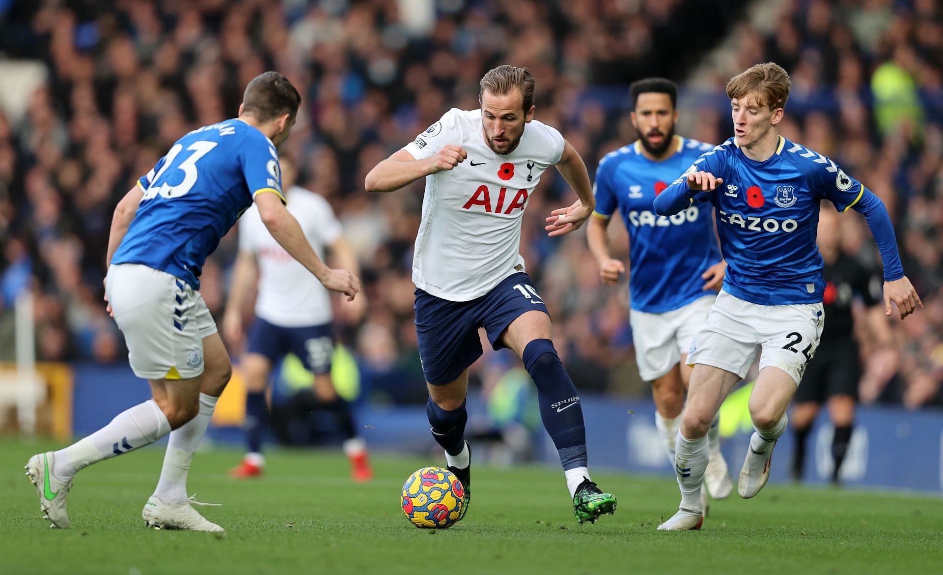 Everton vs Tottenham Hotspur - Premier League