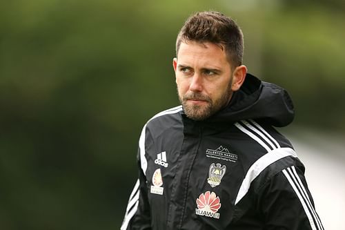 MCFC coach Des Buckingham during his stint with the Wellington Phoenix.