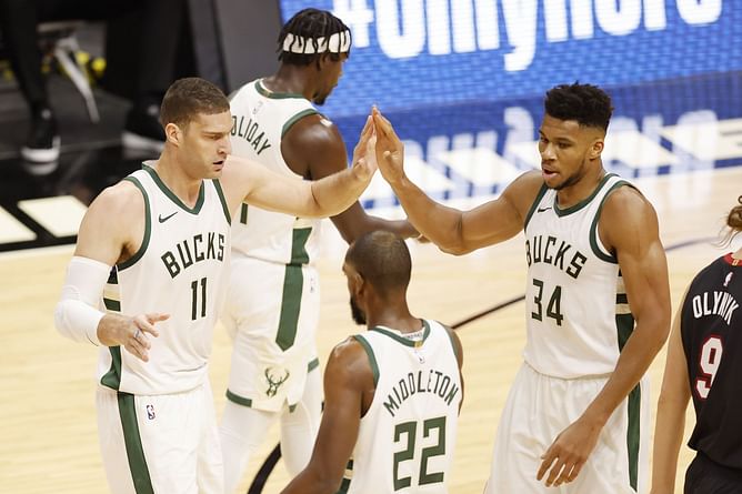 Milwaukee Bucks vs Indiana Pacers: Injury Report, Predicted Lineups and Starting 5s - November 28th, 2021 | NBA Season 2021-22