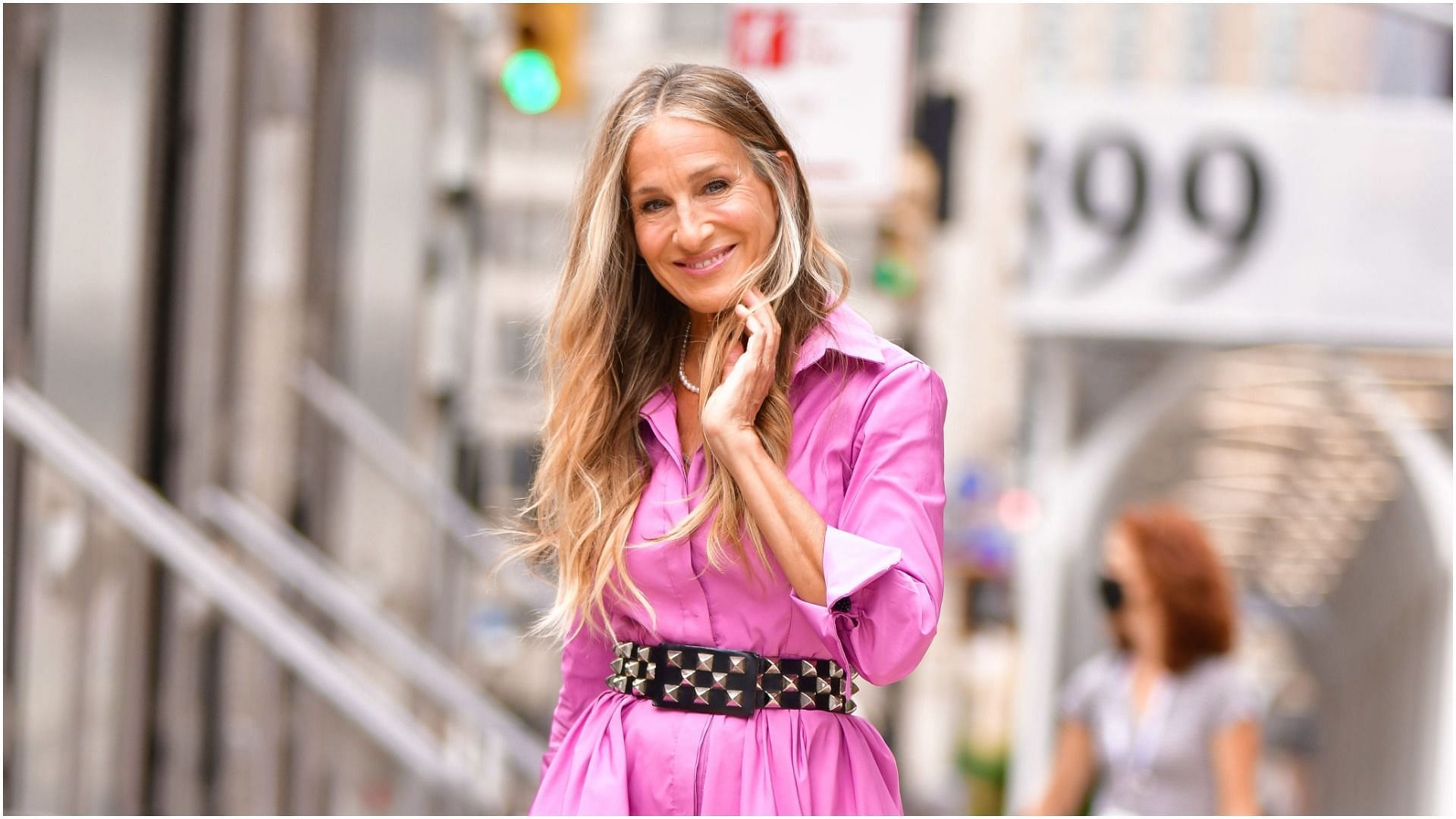 Sarah Jessica Parker seen on the set of &#039;And Just Like That...&#039; the follow-up series to &#039;Sex and the City&#039; in NoHo on July 19, 2021, in New York City (Image via Getty Images)