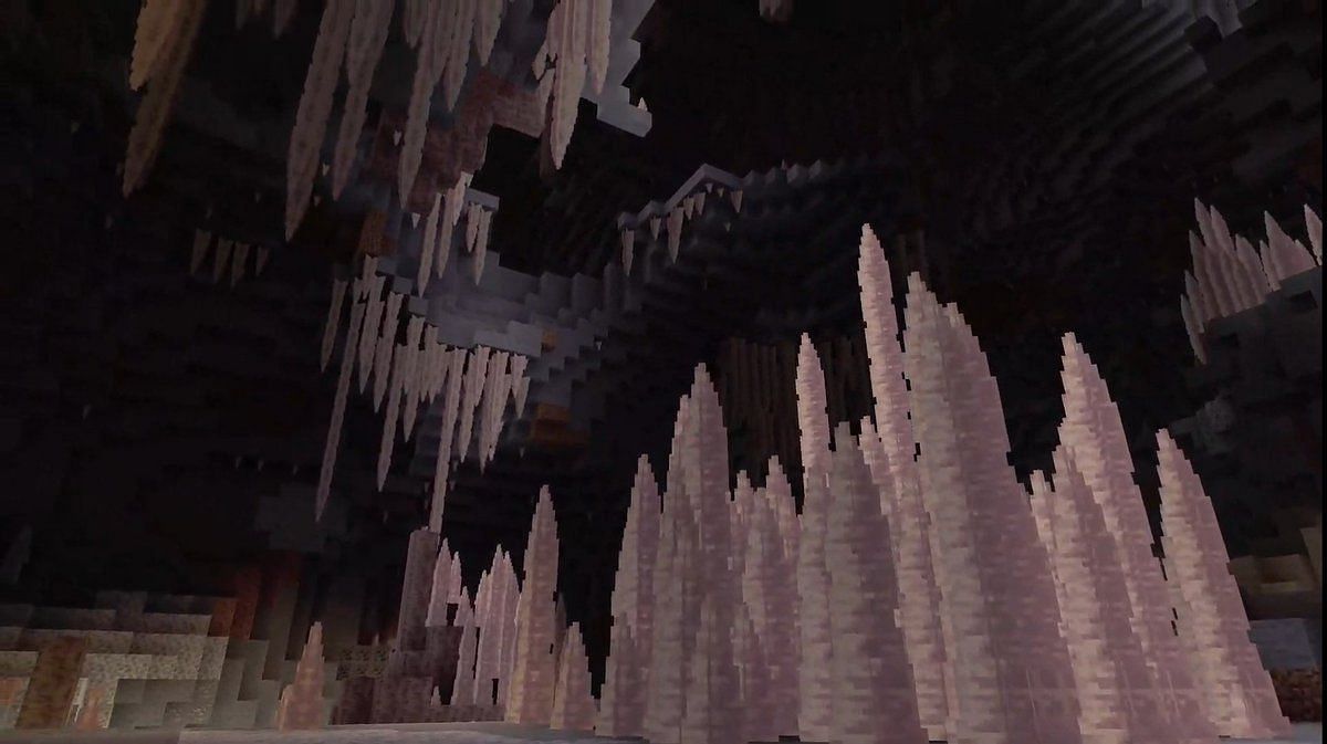 Dripstone caves in Minecraft (Image via Reddit)