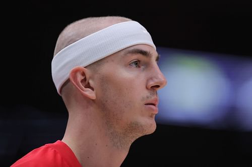 Alex Caruso #6 of the Chicago Bulls is seen during warm-ups before a game against the New Orleans Pelicans at the United Center on October 22, 2021 in Chicago, Illinois.