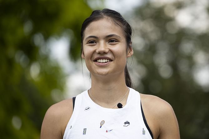 "Let there be cake" - Emma Raducanu takes to social media to thank fans and peers for their wishes on her 19th birthday