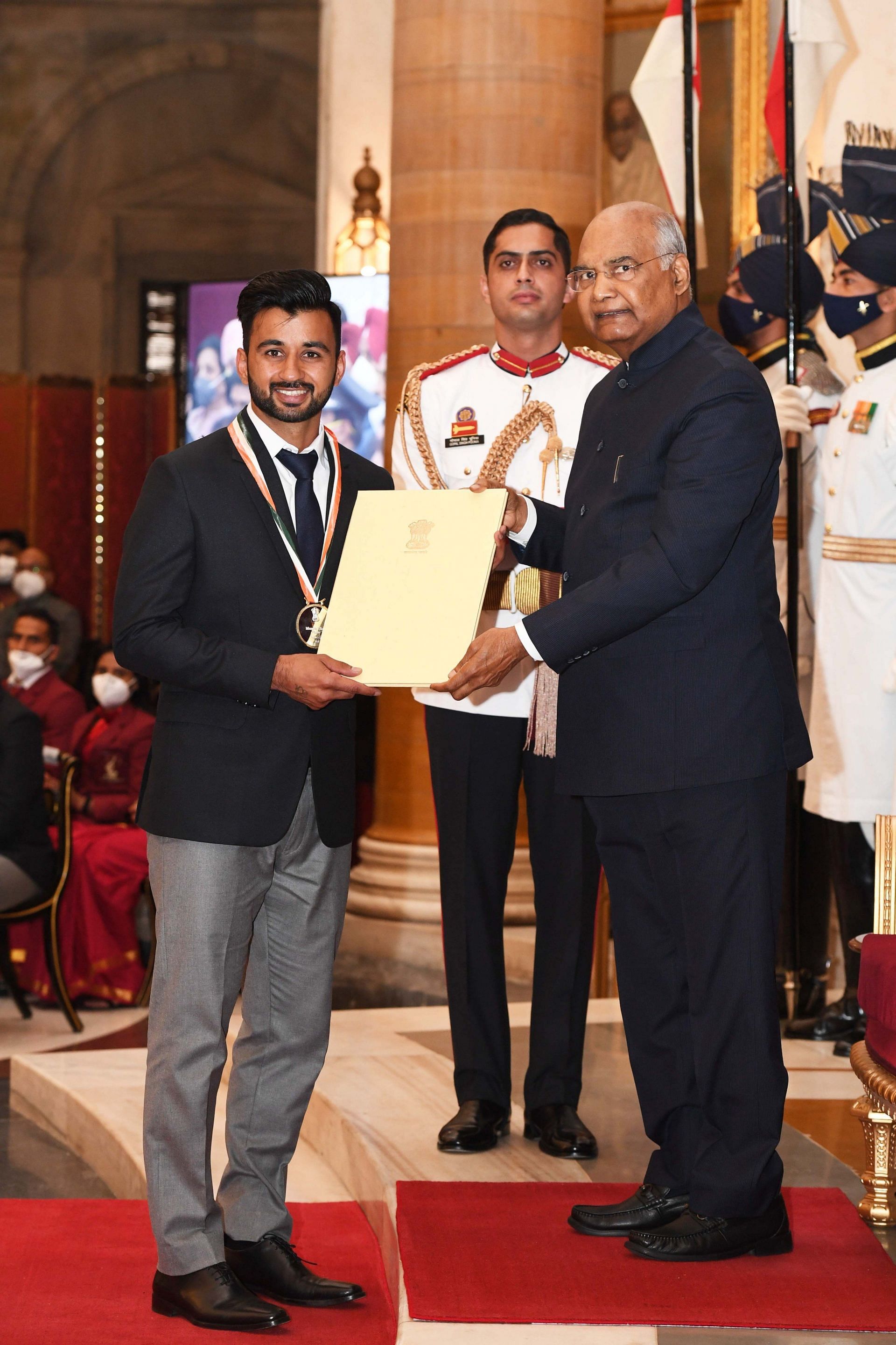 भारती को टोक्यो ओलंपिक में कांस्य दिलाने वाली हॉकीटीम के कप्तान मनप्रीत सिंह।