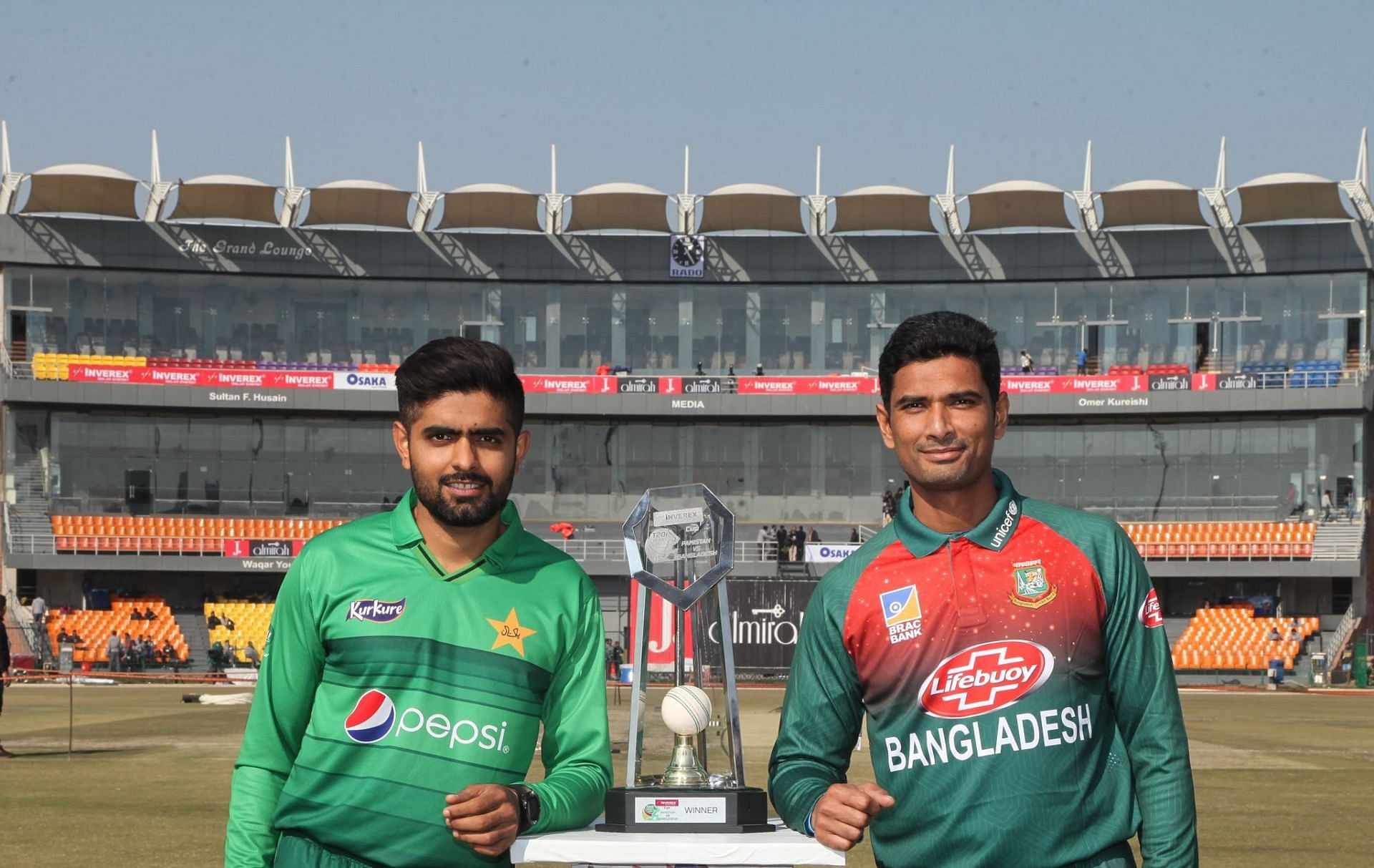 Bangladesh and Pakistan will go head-to-head against each other tomorrow.