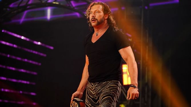 "Now he can not go invisible" - WWE legend offers advice to Kenny Omega following hiatus