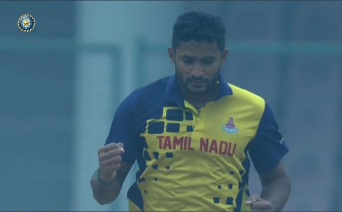 Syed Mushtaq Ali Trophy 2021-22: Saravana Kumar's five-for rocks Hyderabad as Tamil Nadu register 8-wicket win in 1st semi-final