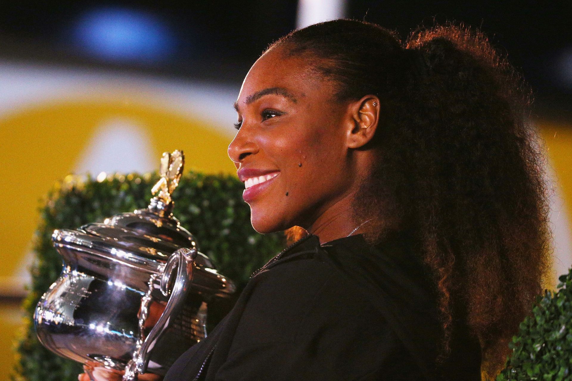 Serena Williams with her 2017 Australian Open trophy