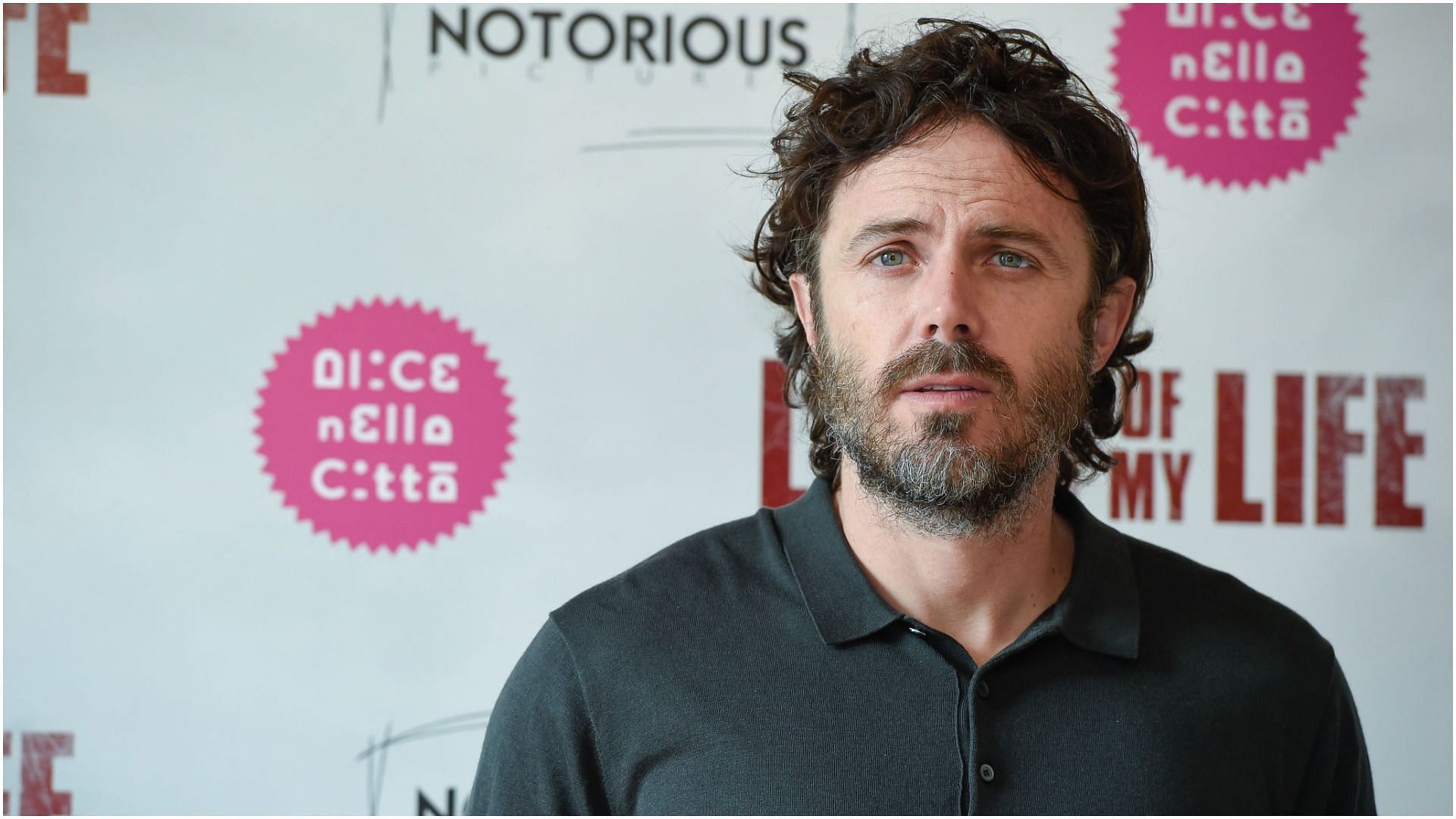 Casey Affleck during the presentation of the film Light of My Life (Image via Getty Images/Archivio Marilla Sicilia/Mondadori Portfolio)