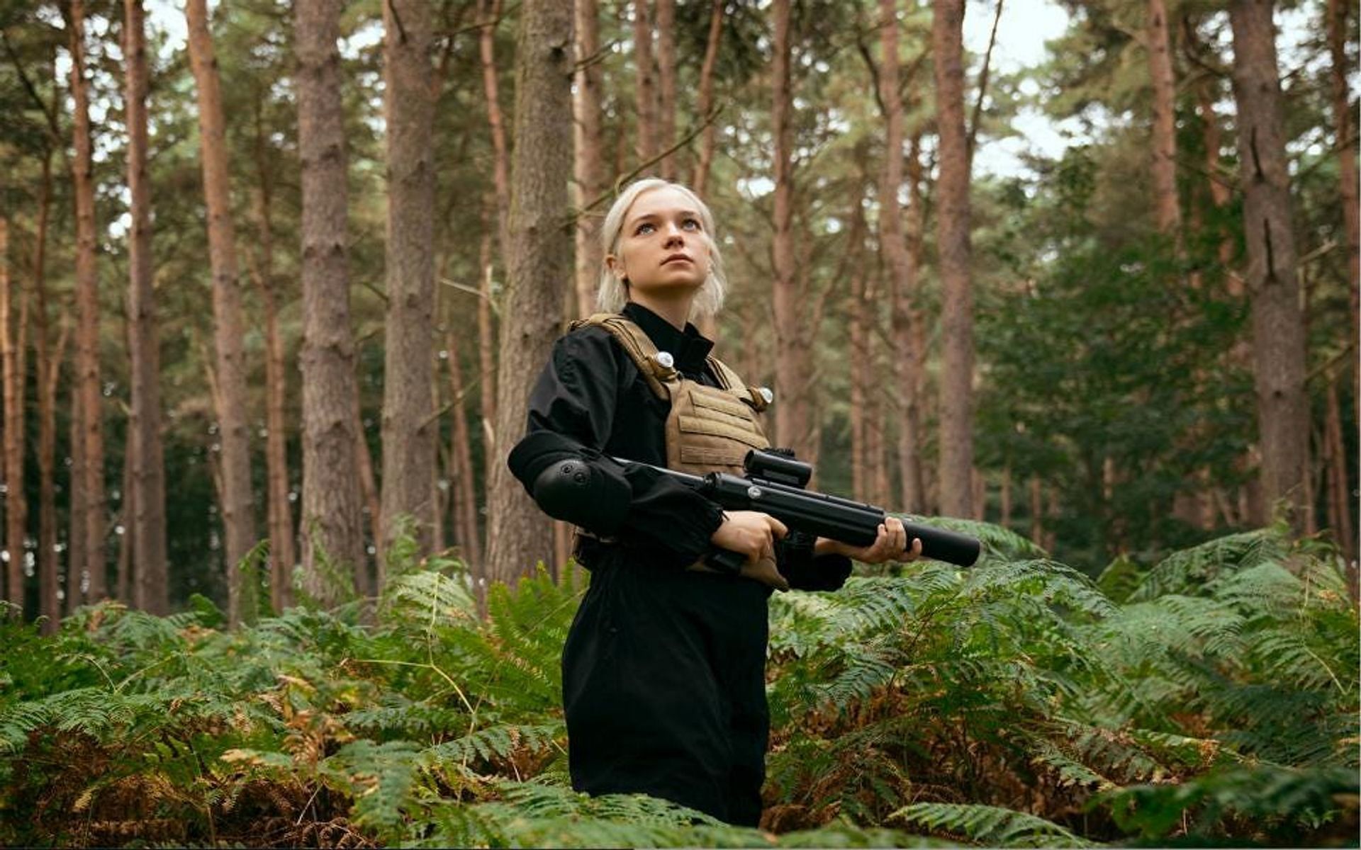 Still from Amazon Prime&#039;s Hanna starring Esm&eacute; Creed-Miles (Image via Netflix)