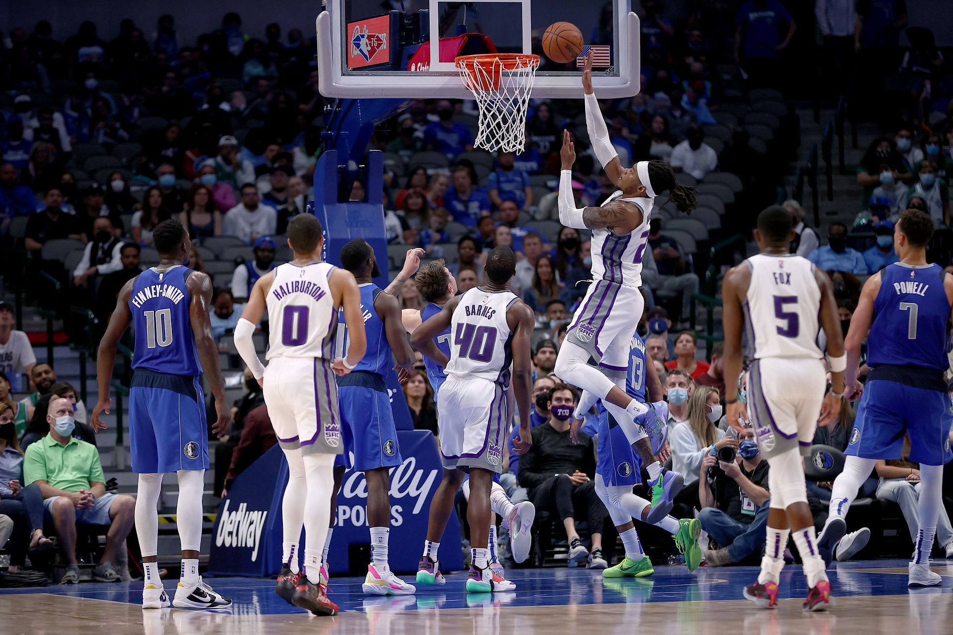 Sacramento Kings v Dallas Mavericks