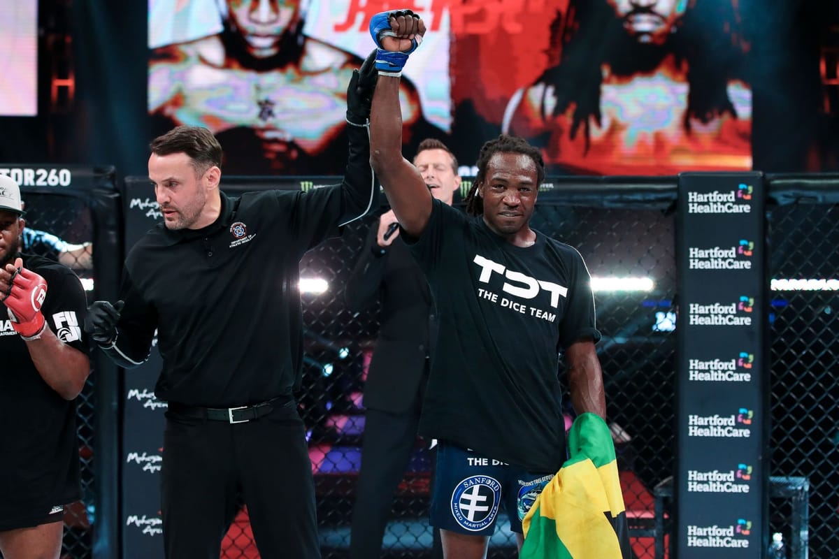 Mvp Cyborg 5 fights for MVP in Bellator