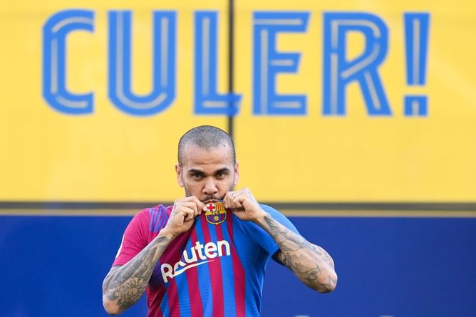 “Children have to know what Barcelona is and I can teach them” - Dani Alves makes heartfelt admission and reveals Xavi’s role in his return