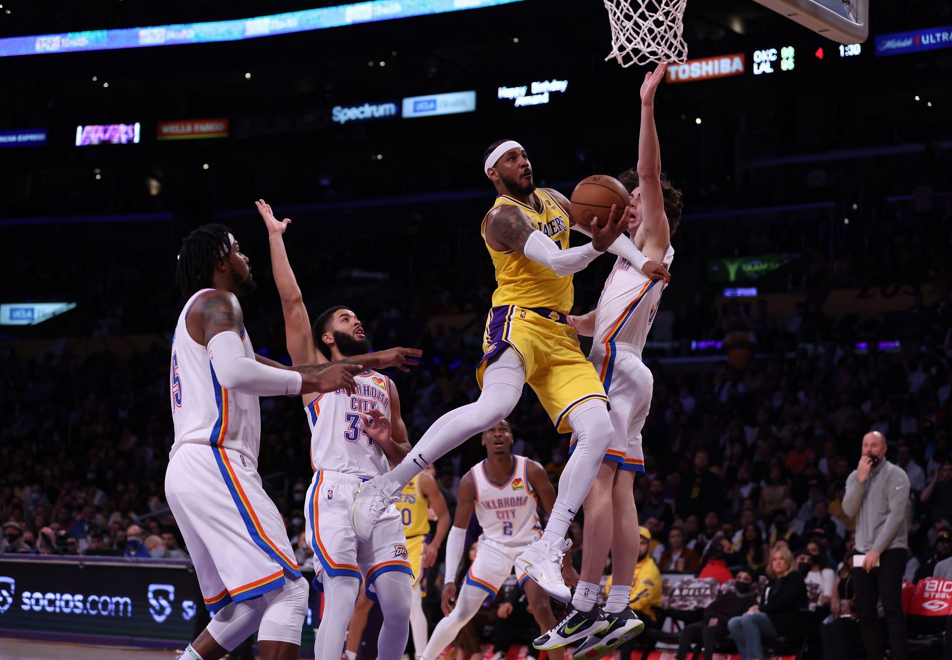 Oklahoma City Thunder in action against the LA Lakers