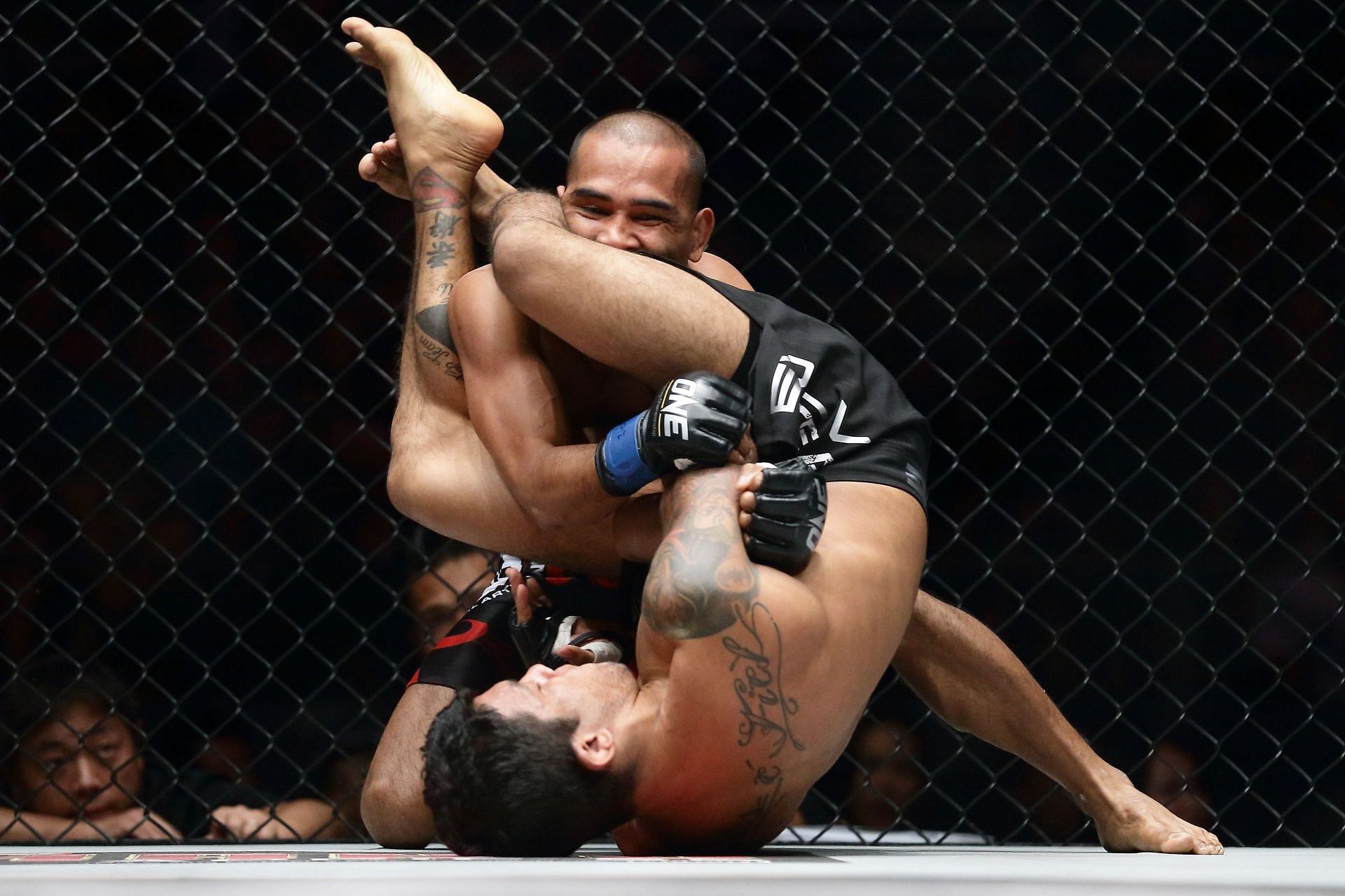 Rene Catalan faces Alex Silva again in ONE Championship since 2013 | Photo: Getty Images