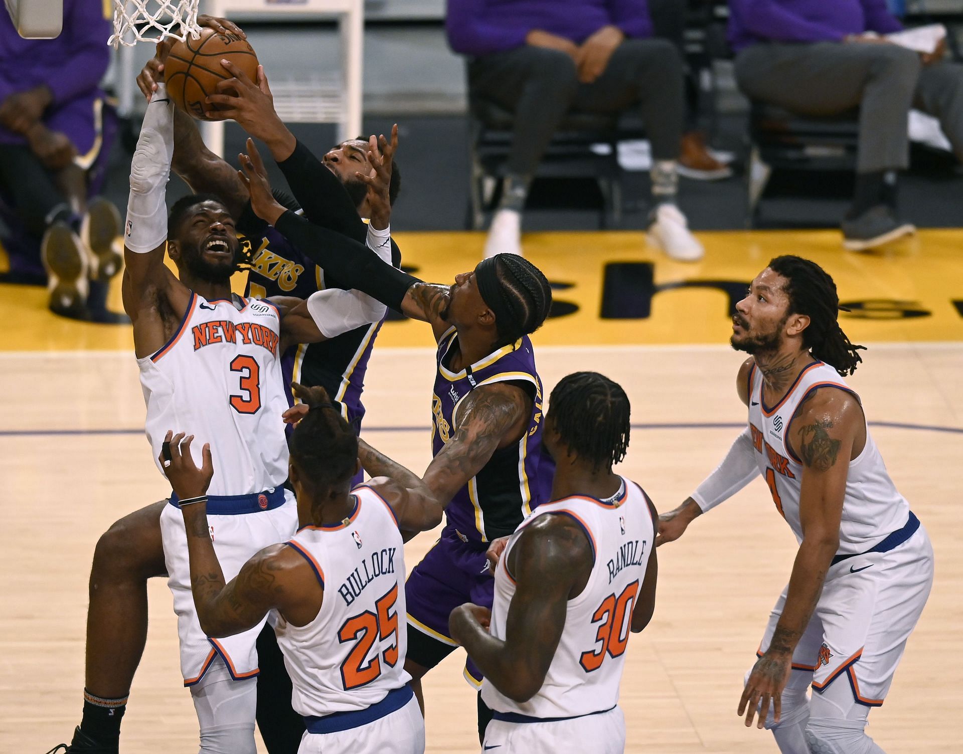 New York Knicks will host the LA Lakers on Tuesday