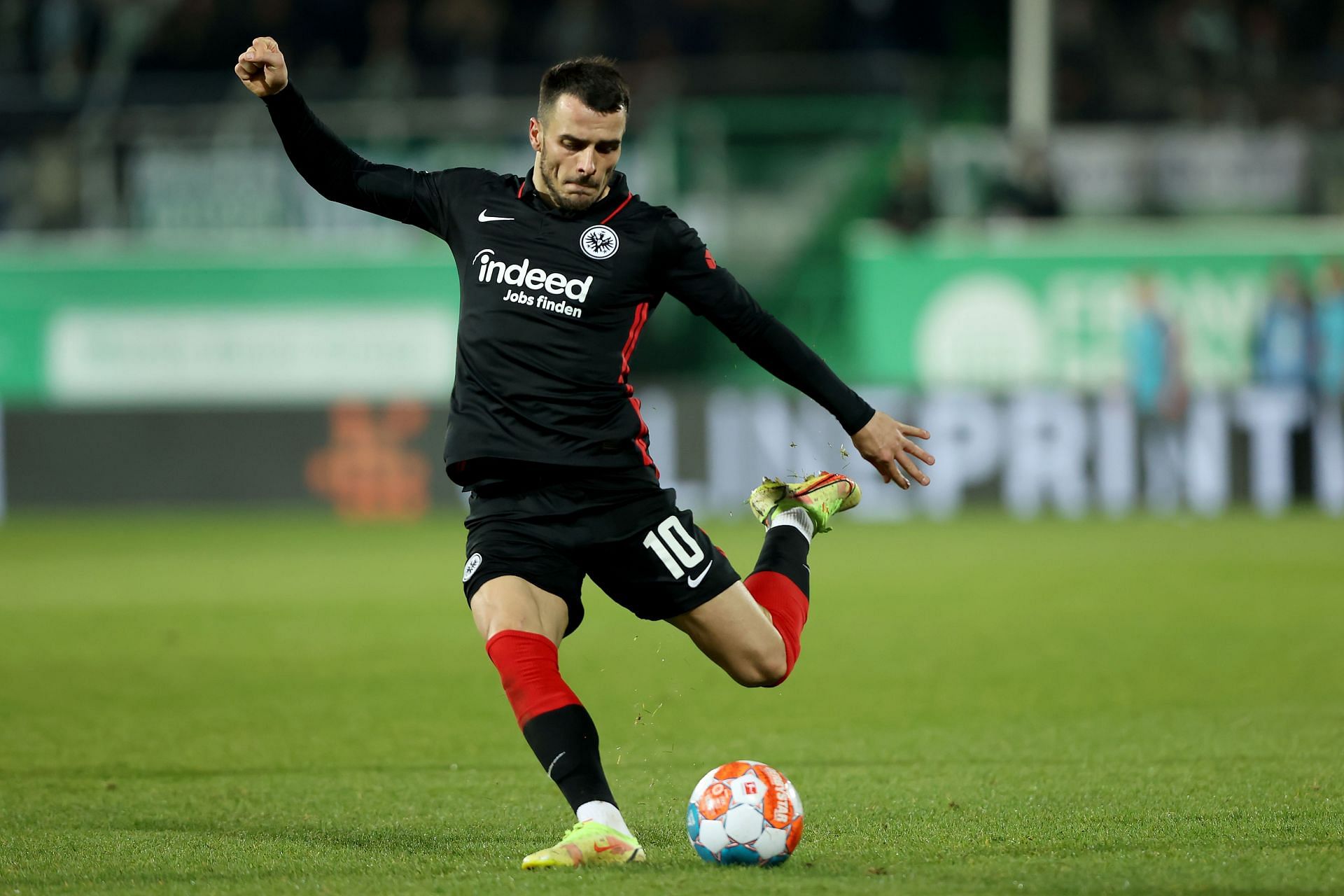 Eintracht Frankfurt will face Freiburg on Sunday - Bundesliga
