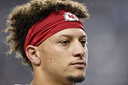 Patrick Mahomes makes history in Chiefs' dominant win against Raiders