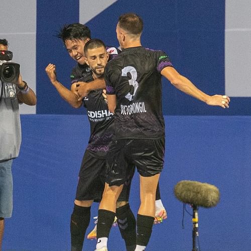 Odisha FC's Aridai Cabrera celebrating his goal with teammates (Image Courtesy: Odisha FC Instagram)