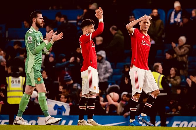 Michael Carrick's bold decisions pay off as Manchester United hold Chelsea