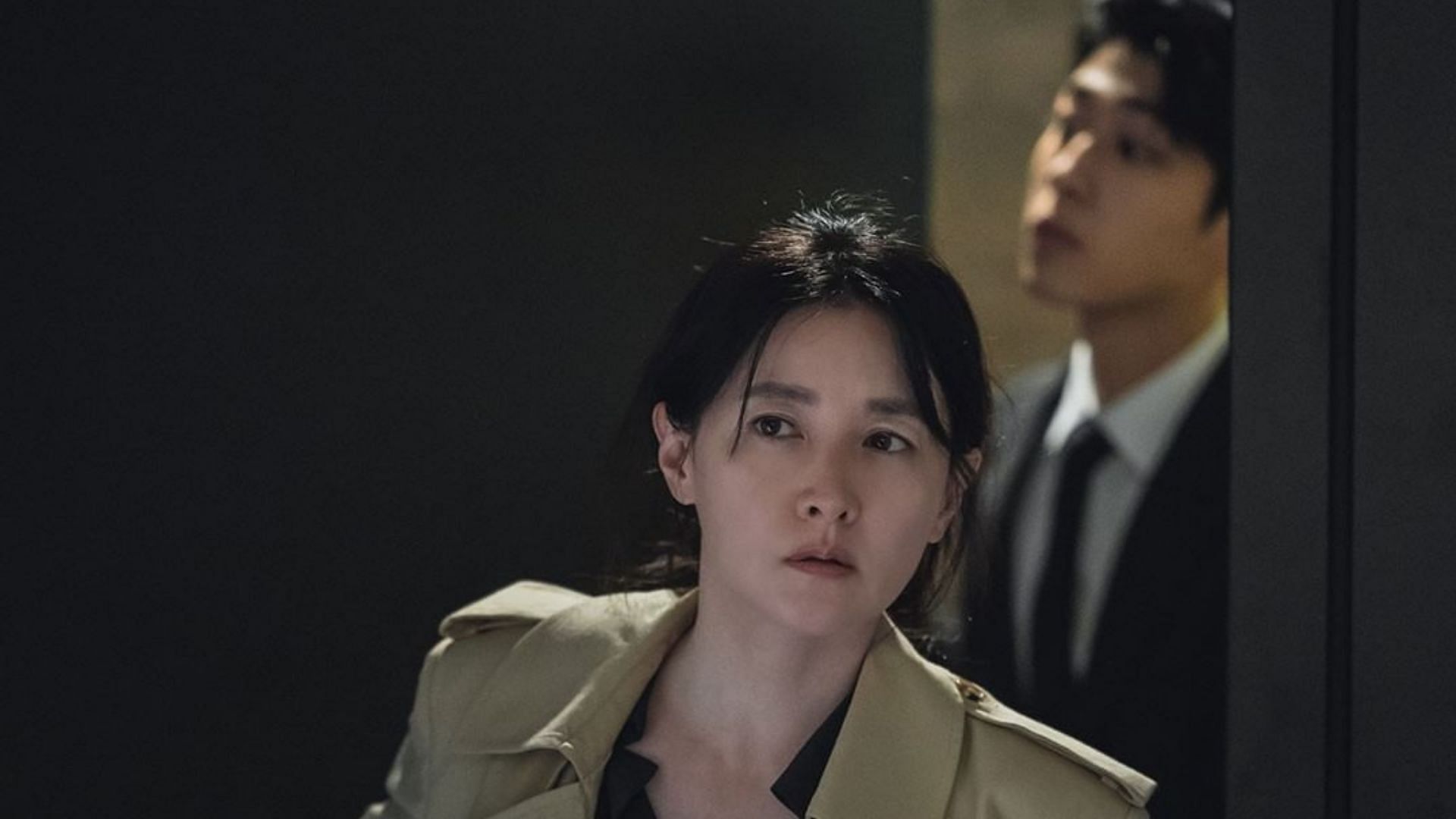 A still of Kyung Yi in Inspector Koo (Image via jtbcdrama/Instagram)