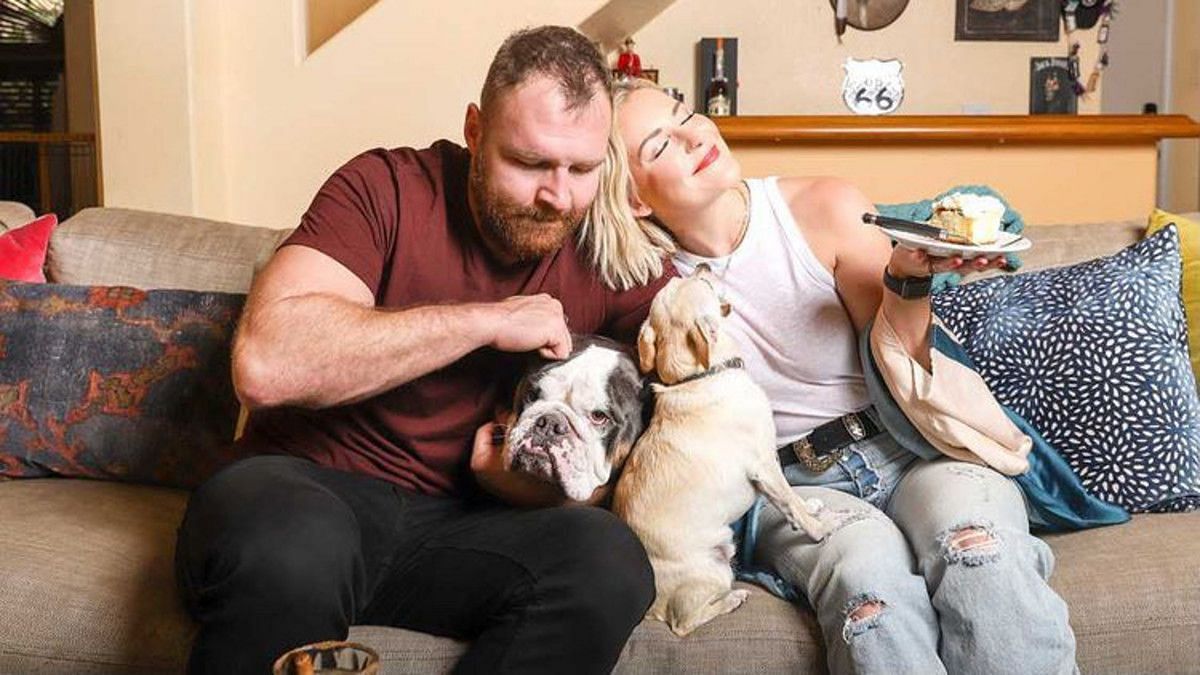 Jon Moxley and Renee Paquette, relaxing at home