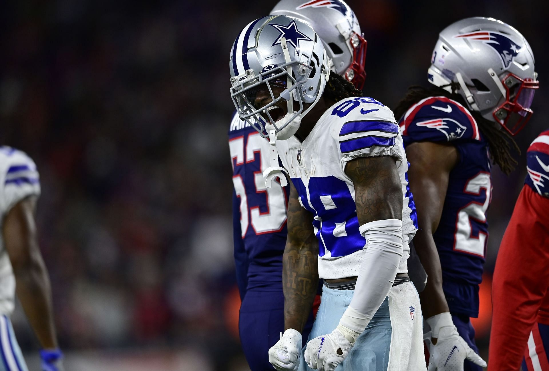 Dez Bryant freaks out after CeeDee Lamb's catch was ruled out of