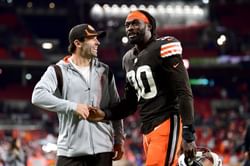 Will Jadeveon Clowney play in Week 9 against the Bengals?