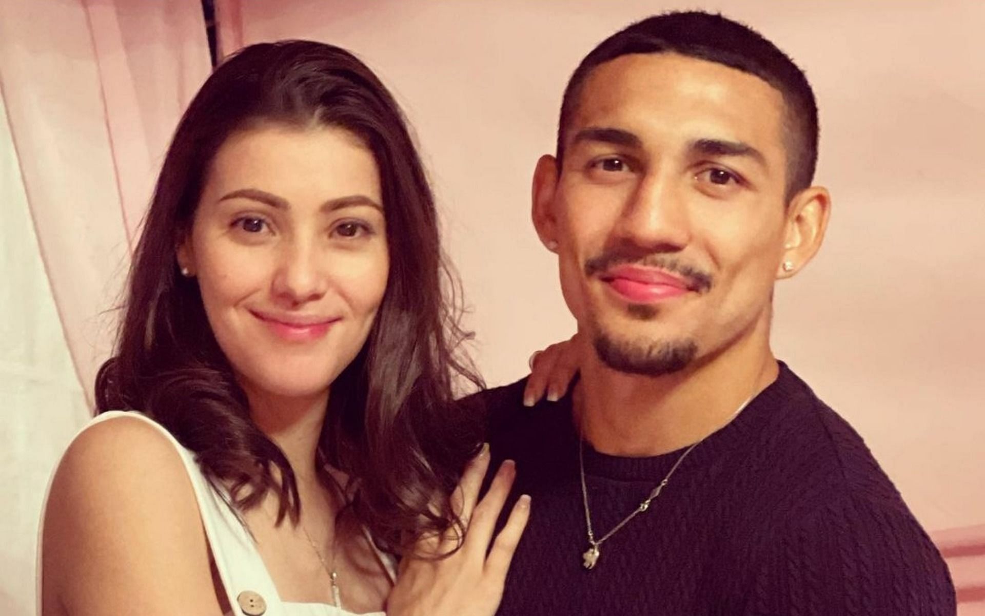 Teofimo Lopez (right) with his wife Cynthia Lopez (left) [Image Credit: @teofimolopez on Instagram]