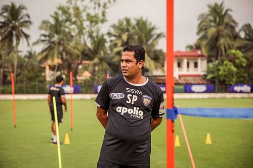 Chennaiyin FC's assistant Coach Sabir Pasha oversees a training (Pic Credits: Chennaiyin FC)