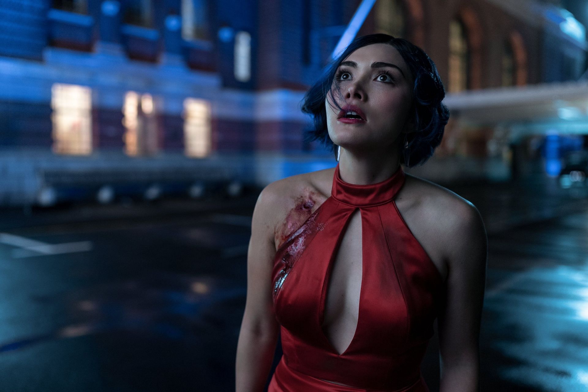 Daniella Pineda&#039;s Faye (Image via Netflix)