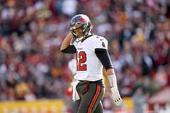 How a wrong number led to a Michigan high school basketball team FaceTiming Tom Brady and the Buccaneers