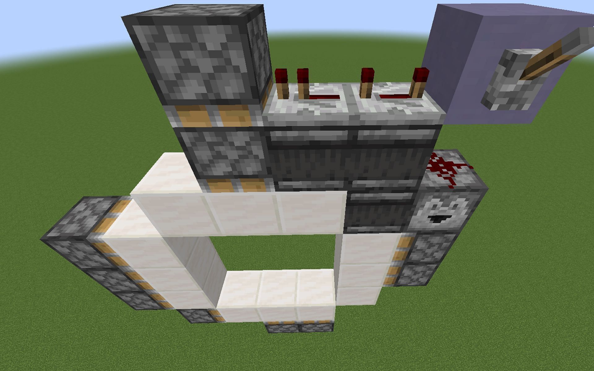 Done correctly, this should activate several pistons and &#039;reset&#039; the process. (Image via Minecraft)