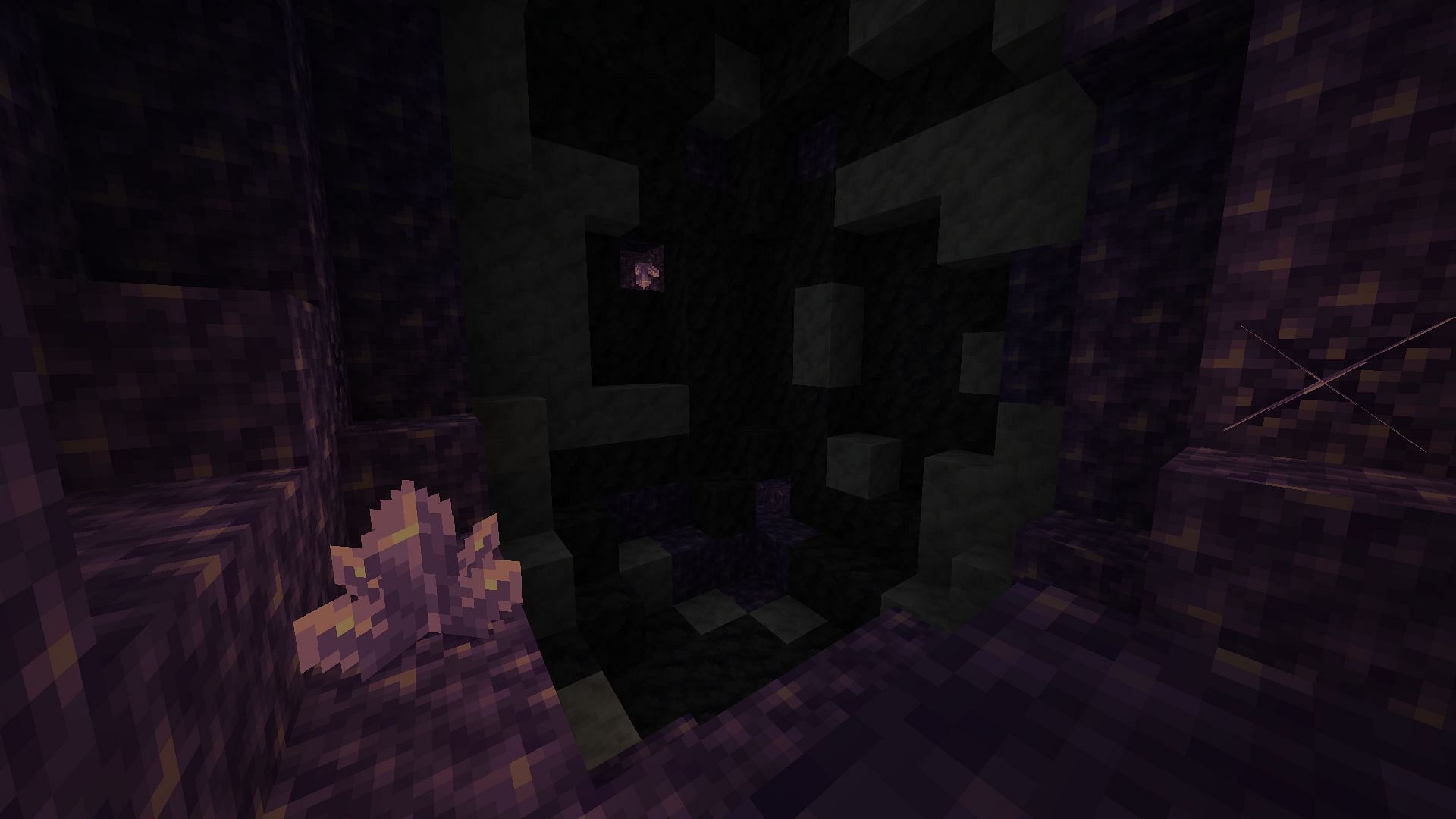 An amethyst geode from the inside (Image via Minecraft)